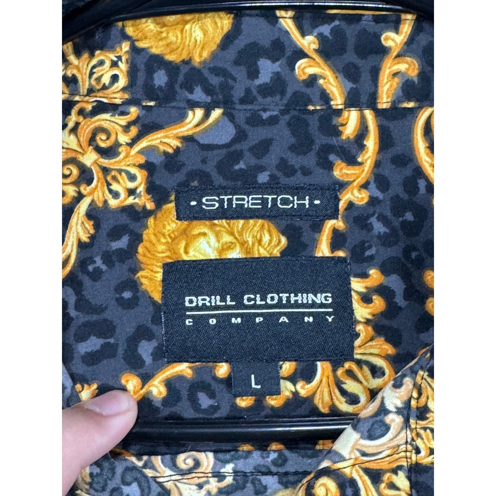 Drill Clothing Co Mens Baroque Lion Print ShortSleeve Button Up Large Black Gold - Picture 3 of 7